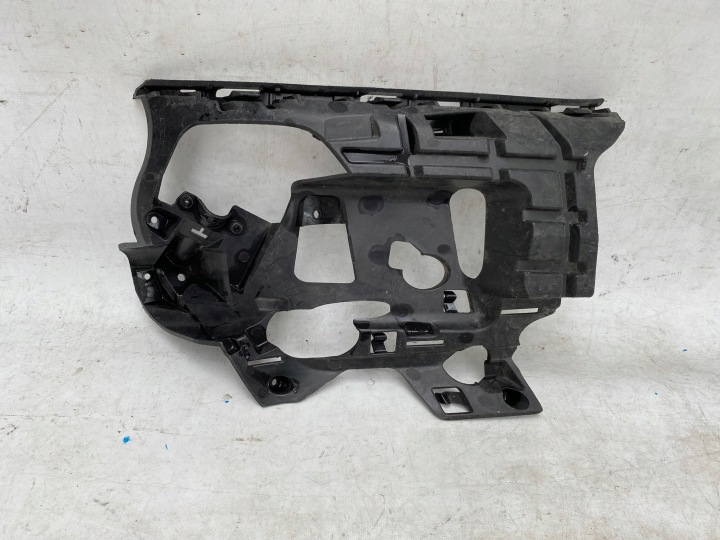 VOLVO S60 II LIFT 13- Support montage pare-chocs Droite Avant 31323841