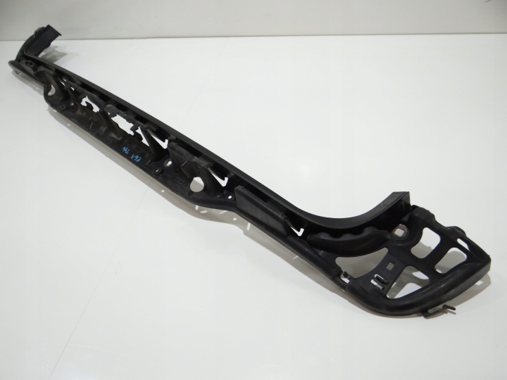 Support montage pare-chocs Moyenne Arrière BMW E61 OE 7060797 (4647790)
