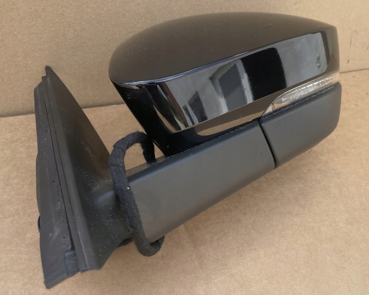 SPECCHIETTO RETROVISORE SKODA KODIAQ LIFT W colore LF9R 15 PIN come nuovo completi