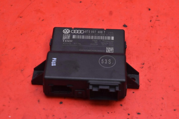 Centralina modulo GATEWAY 8T0907468T AUDI A4 B8 2.0 TDI 136KM 07-11