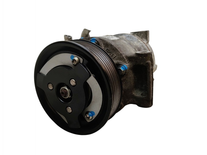 Compresseur Climatisateur air conditionné AUDI Q3 et 8U A3 8P A1 8X SKODA VW 2.0 TDI 5K0820803G