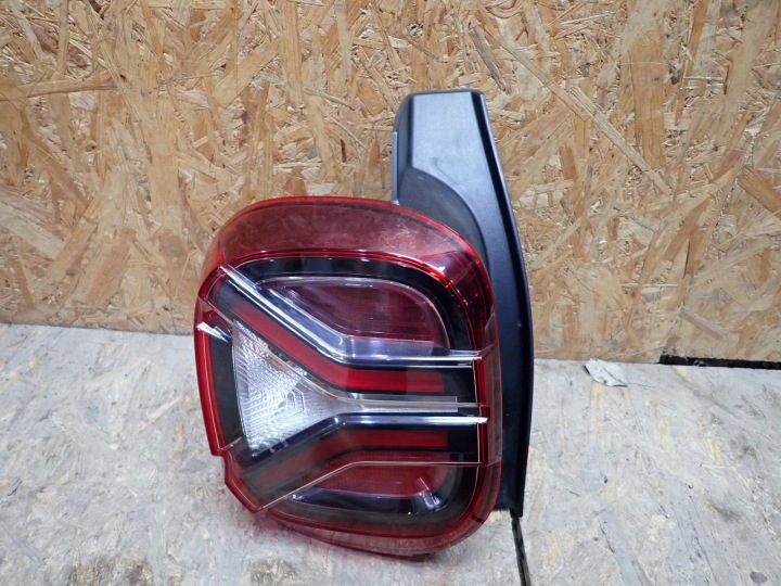 light left rear left rear part DACIA DUSTER 2 II HM LIFT 2021-2024R 265557200R