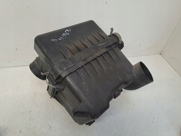 cover of a filter, air 1001408440 Toyota RAV4