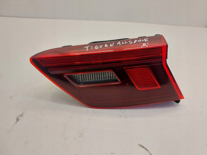 VW TIGUAN ALLSPACE 5NN light right rear to the bonnet 5NN945094 WERSJA USA