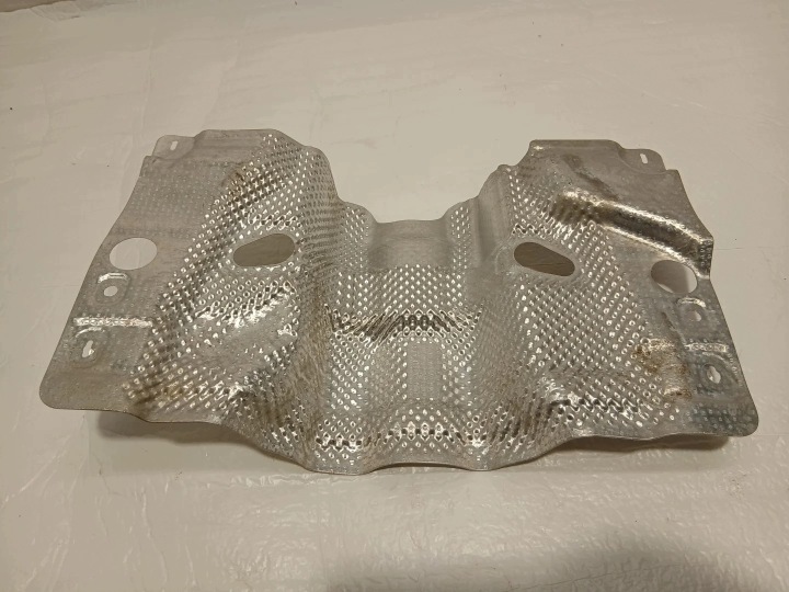 AUDI A4 B9 LIFT Blende Abdeckung TERMICZNA 8W0521443F