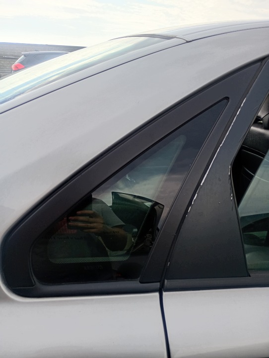 FENSTER Seitlich Karoserie rechts heck VOLVO S80 1 und 98-06 kod lakieru 426-46