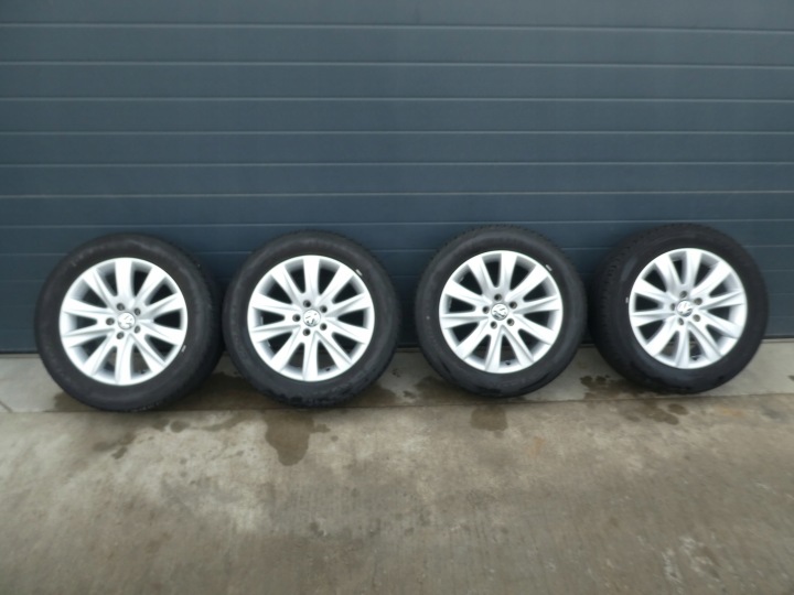4X RUOTE CERCHI PNEUMATICI, GOMME VW 5N0601025M 2018R