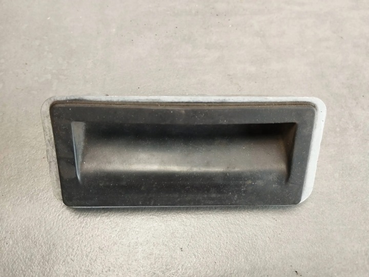 Audi A3 8V Kľučka kapoty MIKROSTYK 5N0827566T
