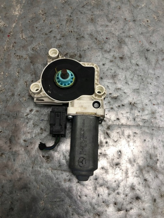 mini motor windows left rear part MERCEDES W211 KOMBI A2118202342