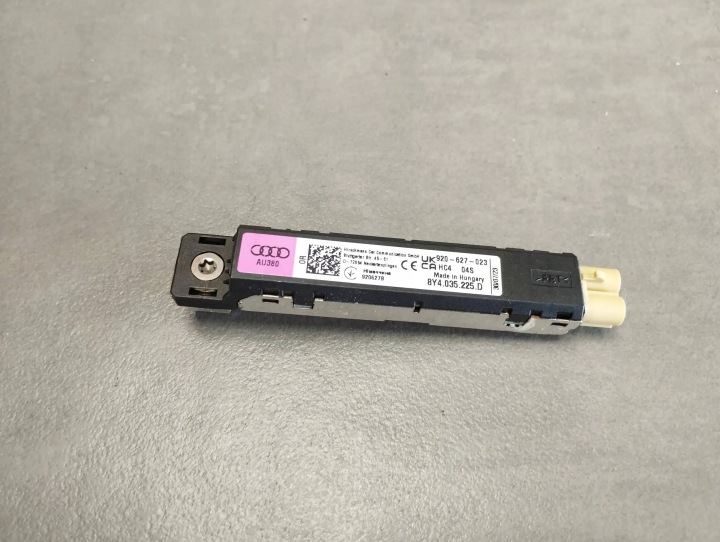 Audi S3 A3 8Y AMPLIFICATORE ANTENY 8Y4035225D