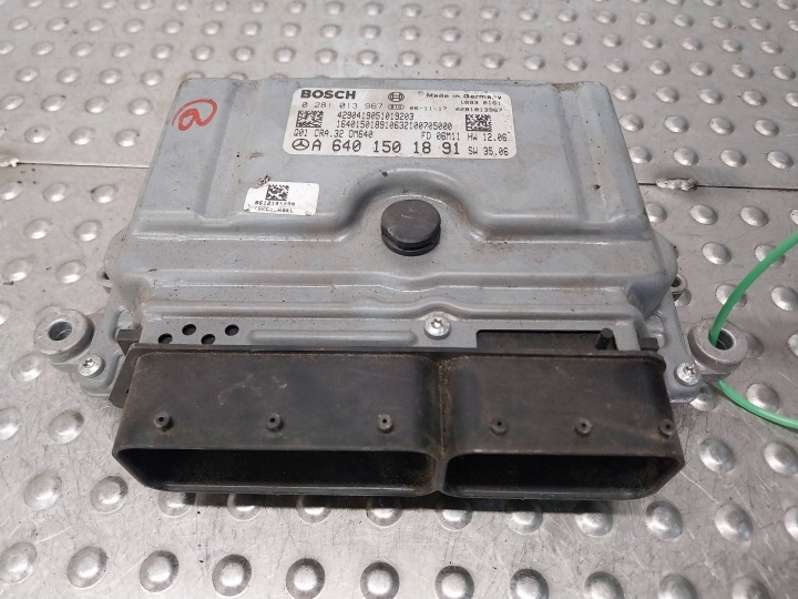 Computer Bedienteil DES MOTORS 0281013967 A6401501891 MERCEDES W169 W245 2.0CDI