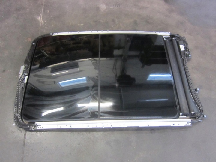 BMW X1 F48 tetto panoramica PANORAMA TETTO APRIBILE 54107445467 7445467