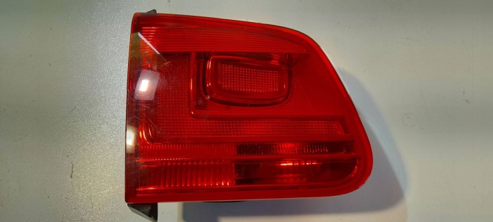 Volkswagen Tiguan light rear left to the bonnet 5N0945309 (R236)