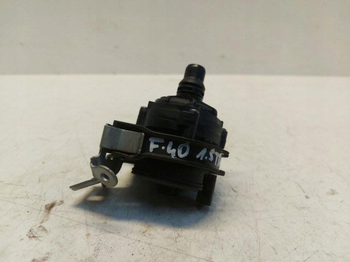BMW F40 118i Wasserpumpe elektrisch 1.5E 9470972