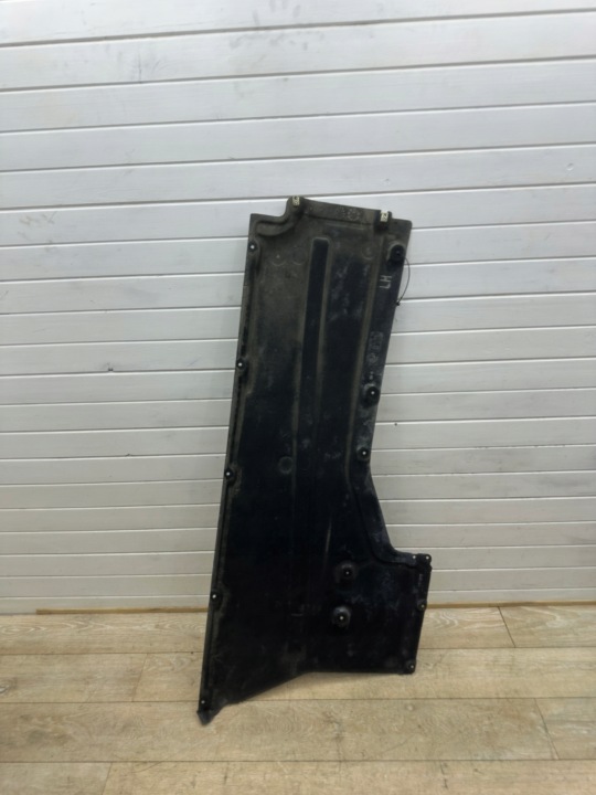 cover chassis cover floor right BMW 5 G30 G31 2017 74850610