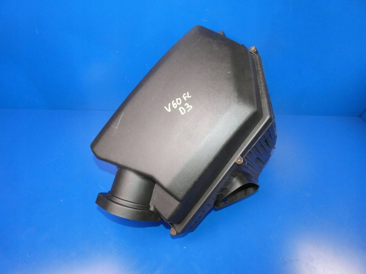 VOLVO V60 S60 II XC60 S80 II 2.0 D3 2.4 D5 cover of a filter, air