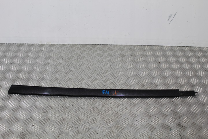 lišta střešním levá BMW 5 F10 F11 LIFT