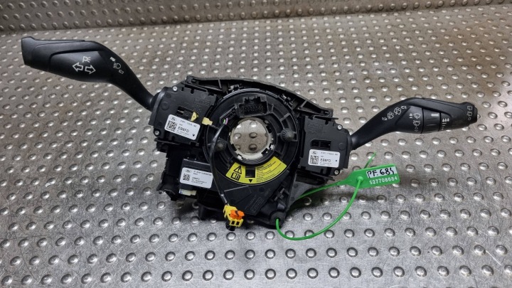 páčky pod volant a ovládání kroužek F1FT-3F944-AC GV6T-13N064-EB FORD KUGA MK2