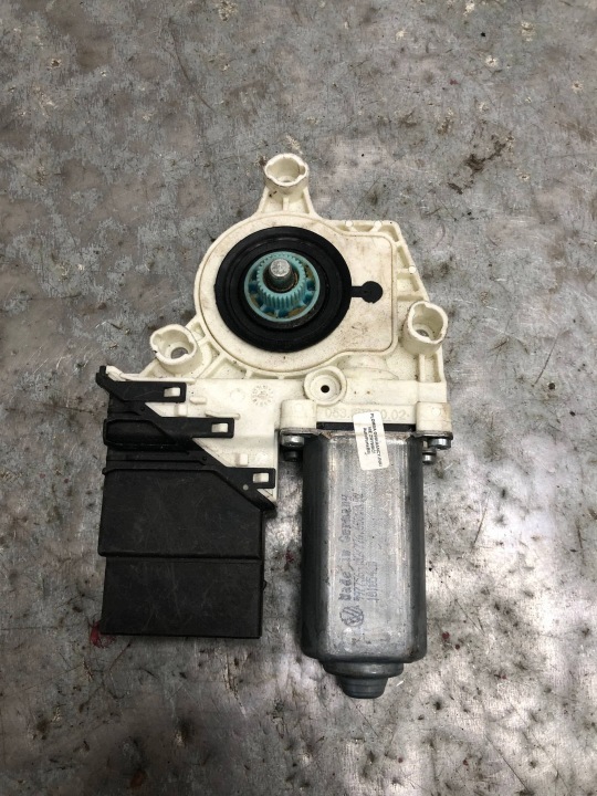 motor fenster links heck VW PASSAT B6 3C9959703