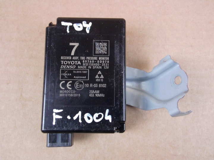 Toyota Yaris III Ordinateur Module Unité de contrôle Pression w oponach 89760-0D070