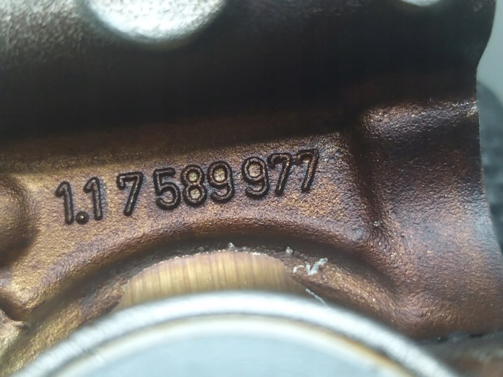 A SEGÍTSÉGNYÚJTÁS PANINE LÉPÉSE 1.6 VTI 5F01 C4 BERLINGO 308 R56 7589977 10