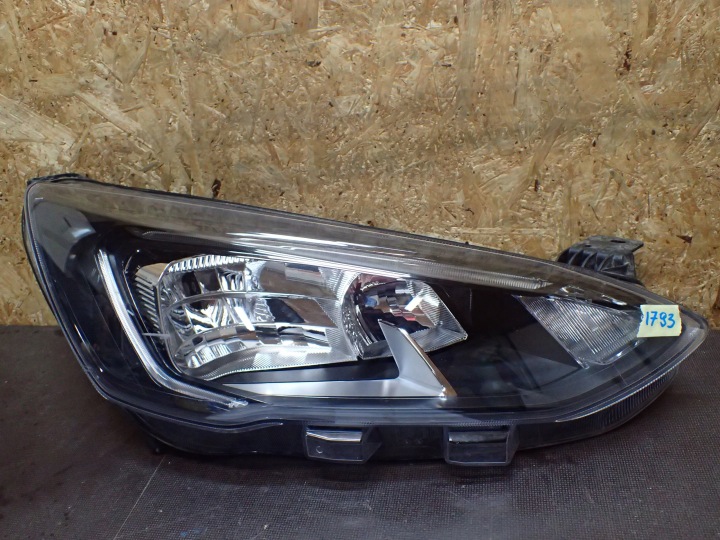 Feux phare Avant Droit FORD FOCUS MK4 FULL LED