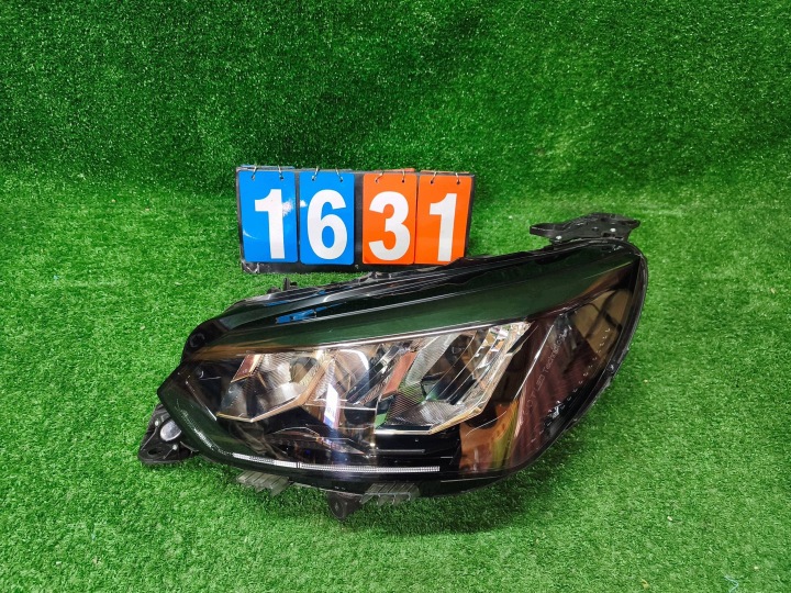 REFLEKTOR left front PEUGEOT 208 II 2008 II 19- FULL LED NR.1631