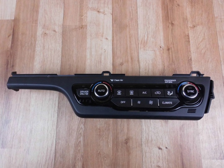 KIA Niro Controllo regulacja panel Pulsante CLIMATIZZATORE ARIA CONDIZIONATA 97250-G5XXX