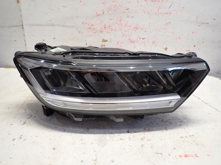 Feux phare Avant Avant Droit VW T-ROC LIFT 2021- 2GA941006F