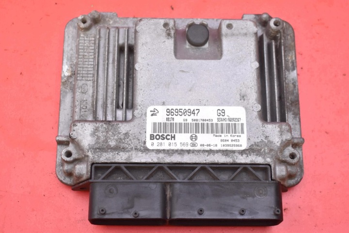 Unité de contrôle Moteur 96950947 0281015569 CHEVROLET CAPTIVA 1 et 2.0 VCDI 150 KM