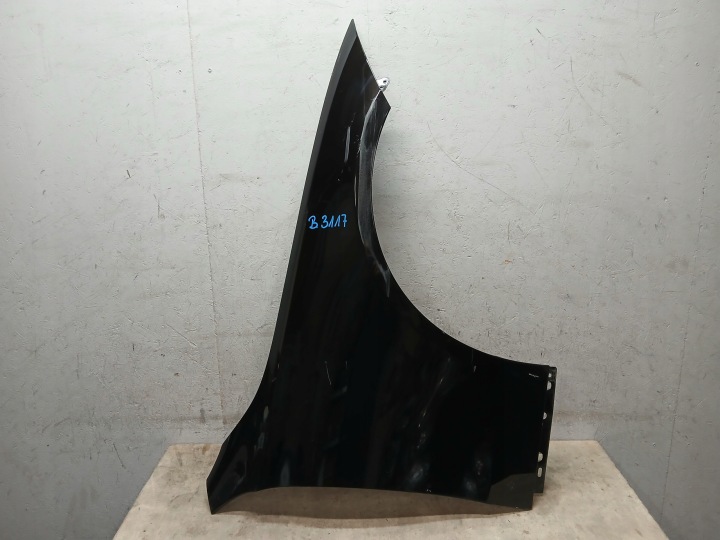 fender front right MERCEDES C KLASA W206