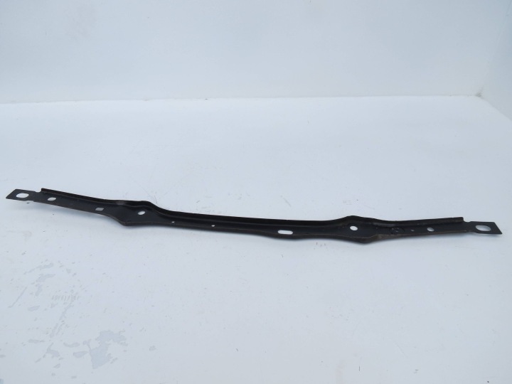 výstuha priečka podpera prístrojovka predok VOLVO XC60 II 2.0 T6 31463897