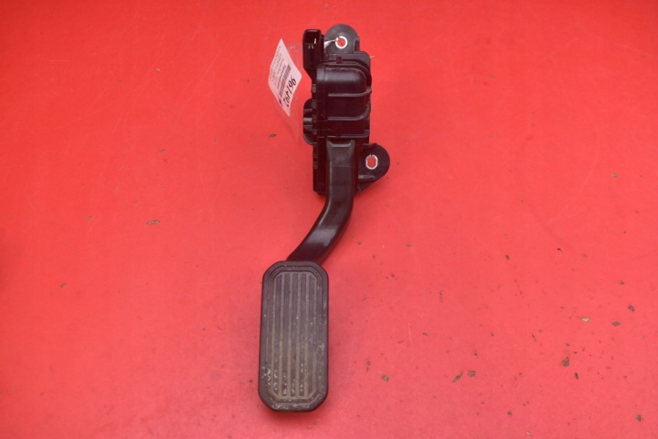 potencjometr plynu EU 78120-47050 198800-3200 TOYOTA PRIUS II XW20 1.5 VVTI