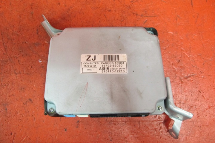 LEXUS IS II 2 220D UPRAVLJAČKA KOMPJUTER RAČUNALO PARKIRANJA 86792-53020