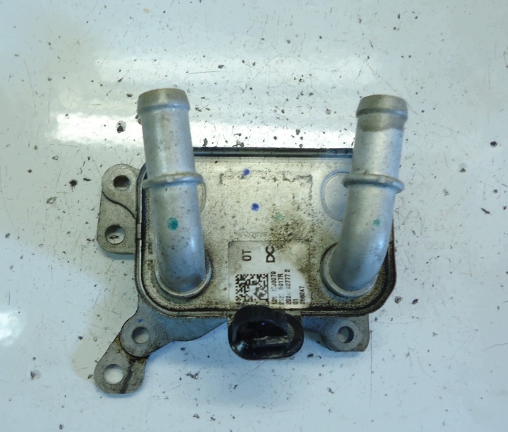 NISSAN MICRA K14 RENAULT CLIO V DACIA 1.0 TCE radiator oil 218055917R