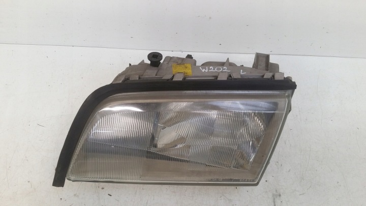 light left front Hella 2028201761 Mercedes W202