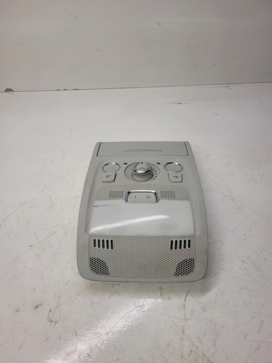 FEUX PHARE OSWIETLENIE CABINE AUDI A4 B8 A5 8T0947135F T64