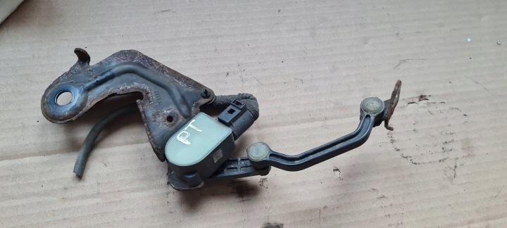 A6 C6 LIFT sensore POZIOMOWANIA fanali sinistra posteriore 1T0907503
