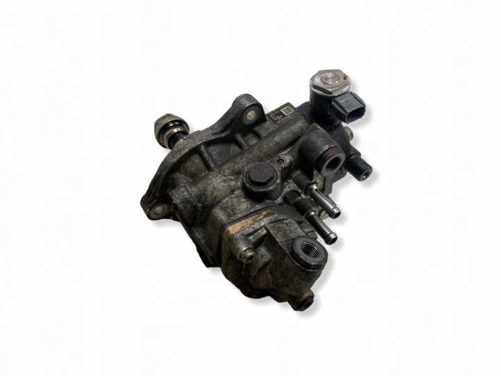 Toyota Land Cruiser (J150) Injection pump 8