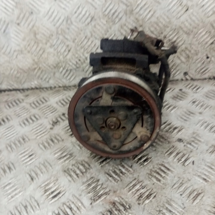 Compresseur Climatisateur air conditionné CITROEN C3 1.4 B 9659875780