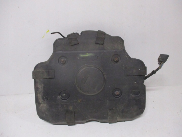serbatoio ADBLUE VOLKSWAGEN TOUAREG III 7P6131878