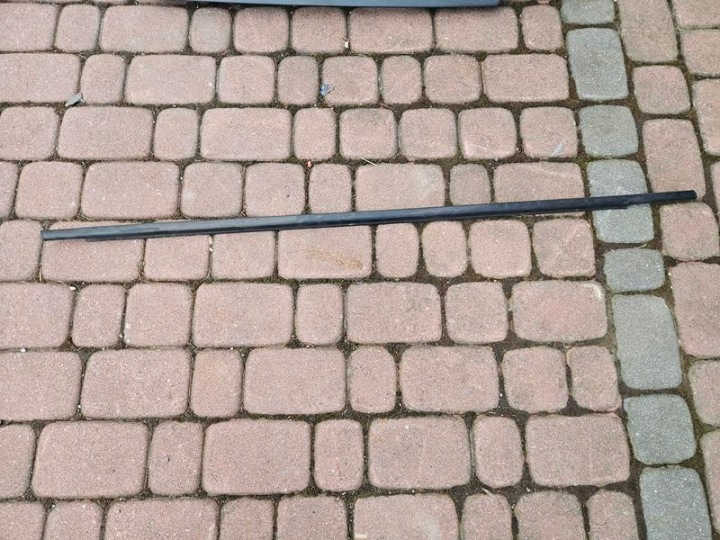 Dichtsatz Tür vorne vorne rechts 3 Tür zgarniacz Opel Corsa E