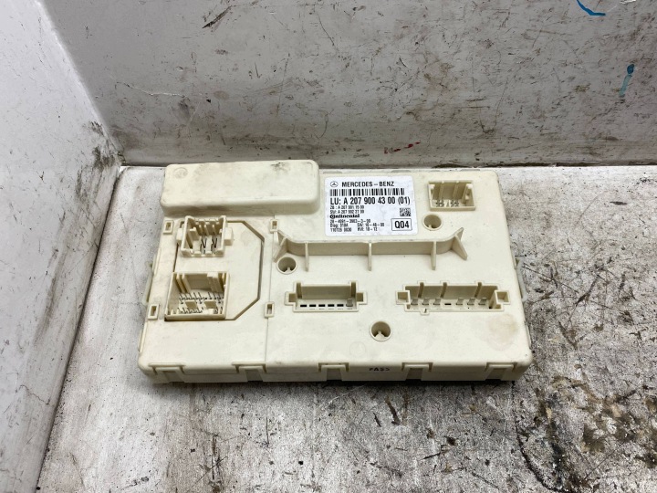 module control unit KOMFORTU MERCEDES E-KLASA C207 W207 A2079004300