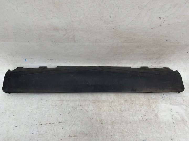 AUDI Q5 8R LIFT 12- Blende Abdeckung Blende Gehäuse öv, szíj vorne 8R0807217B