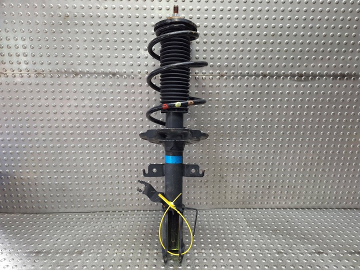 lengéscsillapító jobb=bal NISSAN JUKE II F16 19-26 54303-1083R