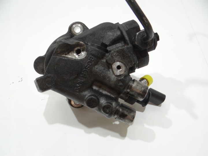 Einspritzpumpe BMW E60 E61 2.0 D OE 7807495