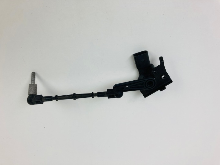 TOUAREG III 3 sensore livellamento fanali 4M0941309H
