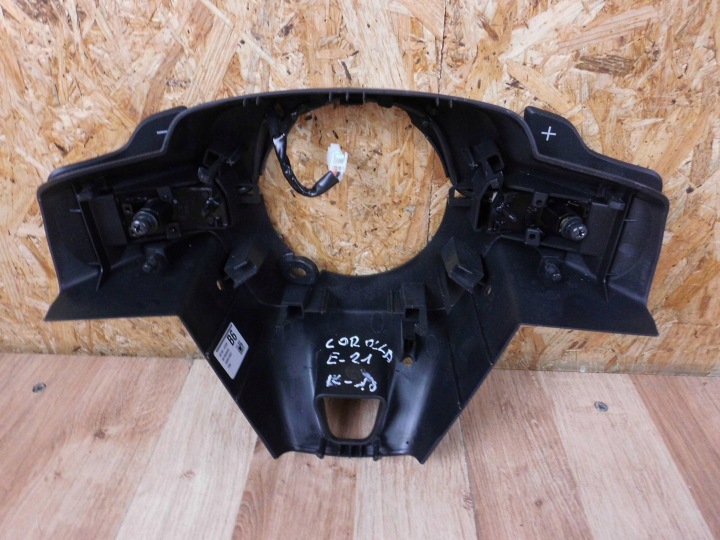 Toyota Corolla XII E21 E210 cover rear of the steering wheel with shifting 45100-0Z250