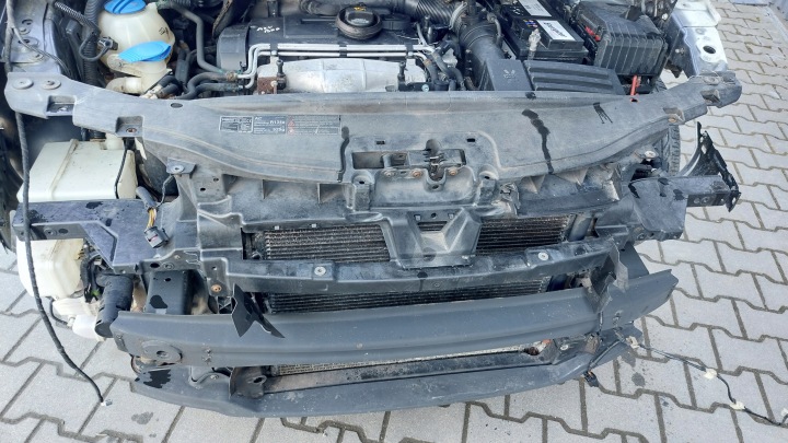 VW TOURAN und 03r- 2.0 TDI DKD Schlossträger Lüfter Kühler träger