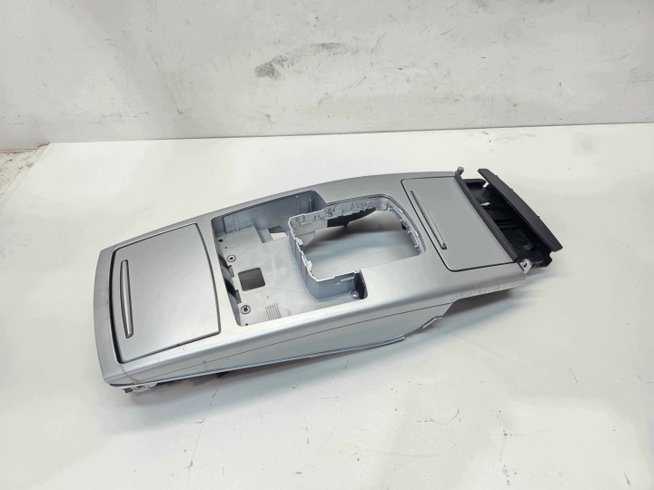 DEKOR TUNELU cover PANELU MMI AUDI A6 C6 4F1864261AR